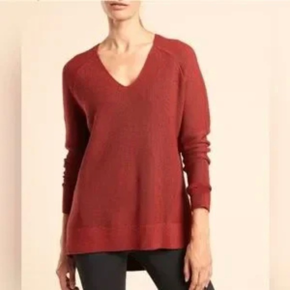 Athleta Women's V-Neck Red Sweater - Picture 1 of 9